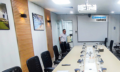 Hệ thống hội nghị trực tuyến Bosch Dicentis và  Camera Lumens : Sân bay  Đà Nẵng
