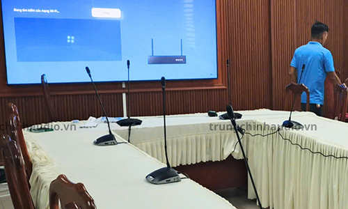 Giải pháp âm thanh phòng họp Bosch CCS1000D cho UBND xã Đại Phước