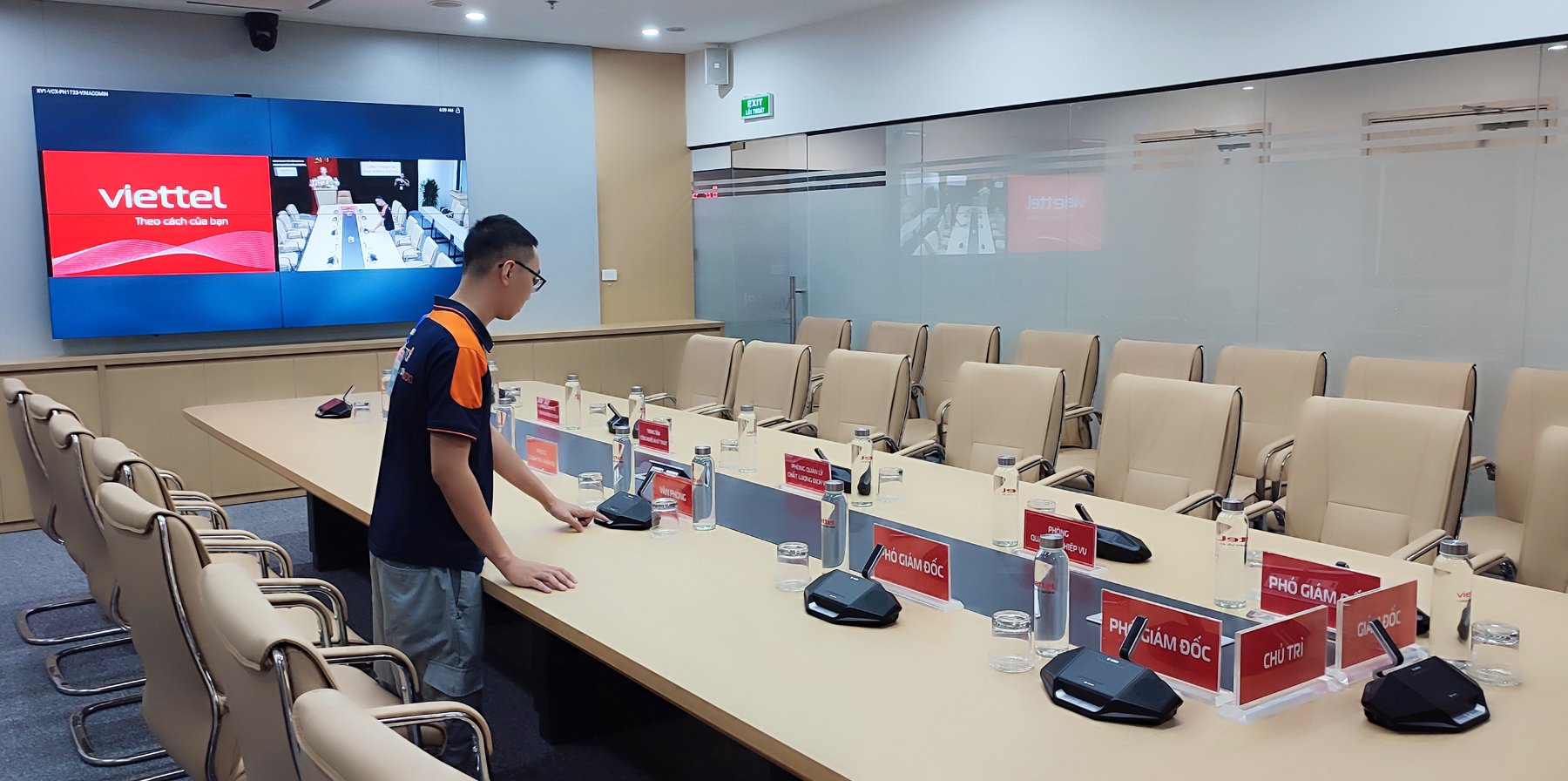 Bosch DICENTIS tương thích camera PTZ Lumens VC-A53